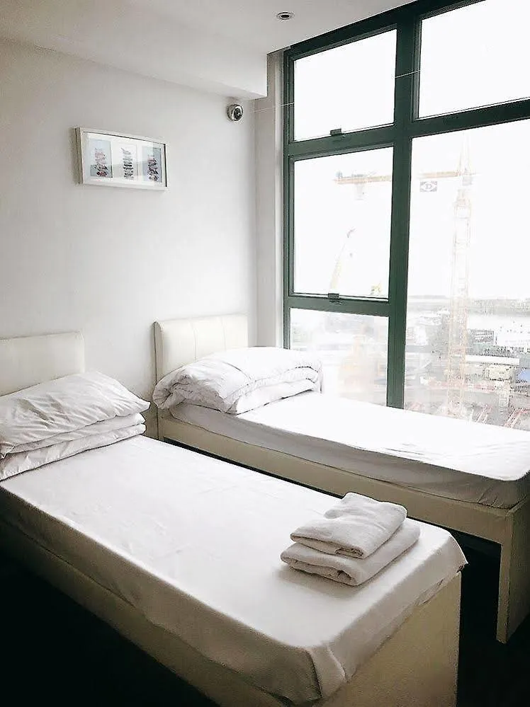 Pandora After 80S Hostel Hong Kong